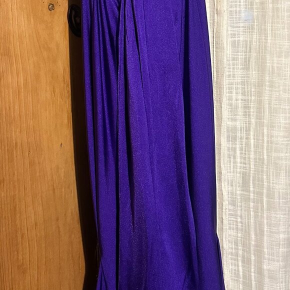 Dear Moon Deep Purple satin Prom Dress -Size 0- Elegant Trumpet Silhouette - Picture 5 of 8